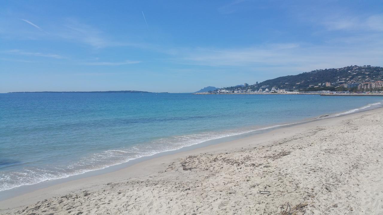 Les Pins Bleus Apartment Juan-les-Pins Exterior foto